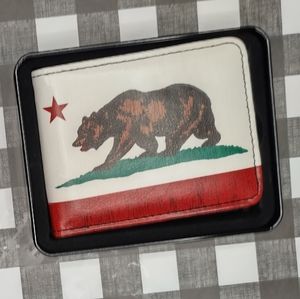 NIB Buckle Down wallet California Grizzly Bear State Flag